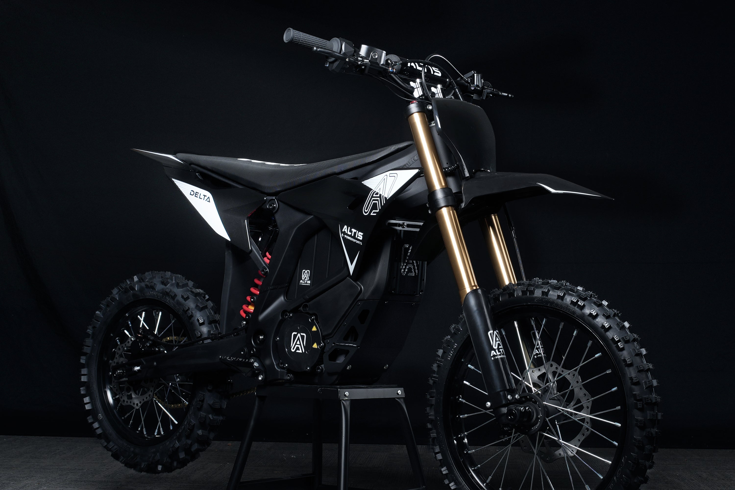 Altis Delta 72V 13KW Electric Pit Bike // 62MPH