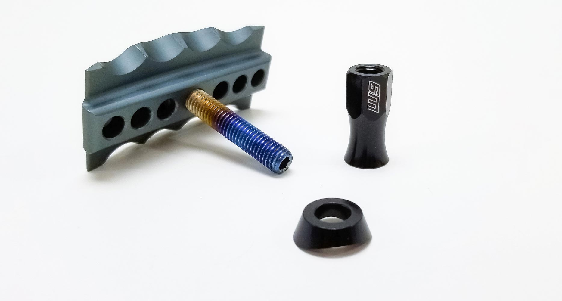 Warp 9 Titanium Rim Lock