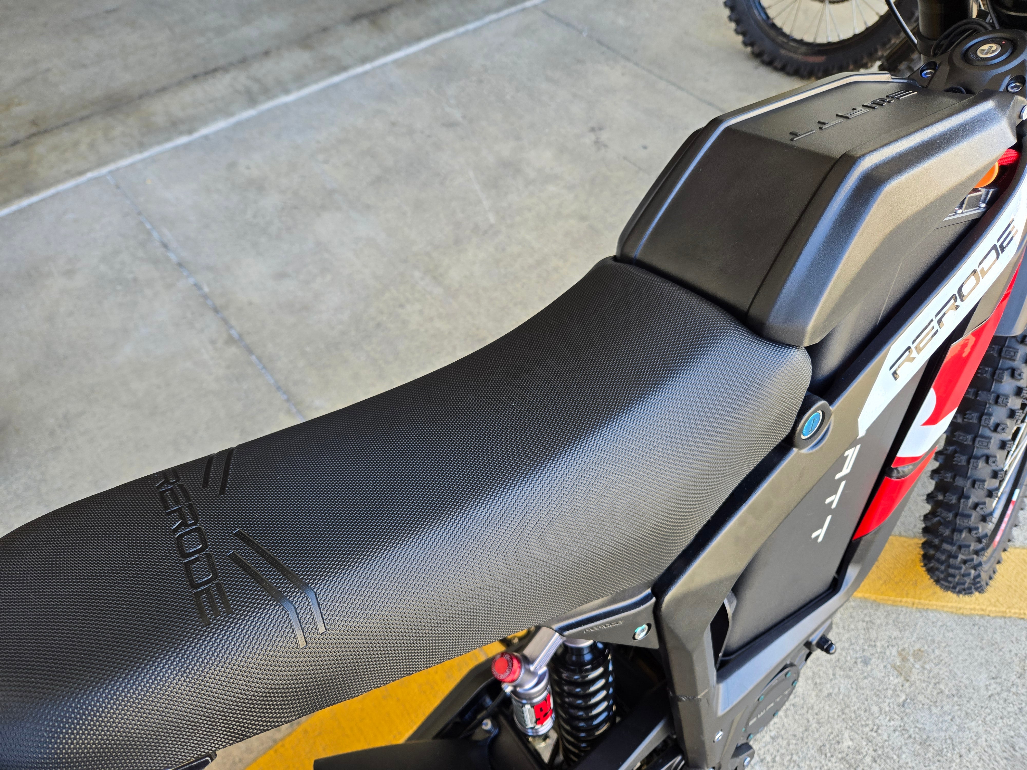 Emoto-X Rerode R1 Battery Lid Latch Kit