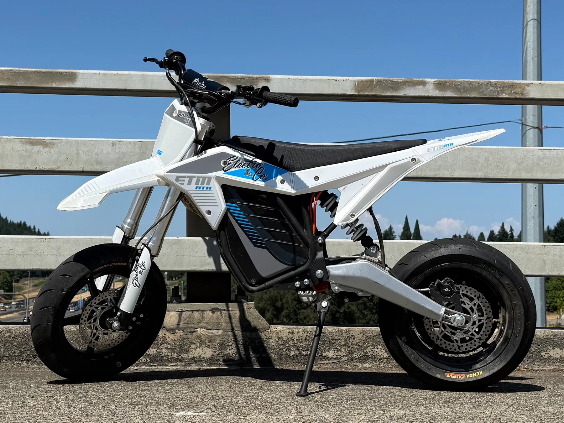 Electro & Co ETM RTR 12in MAG Supermoto Wheel Set