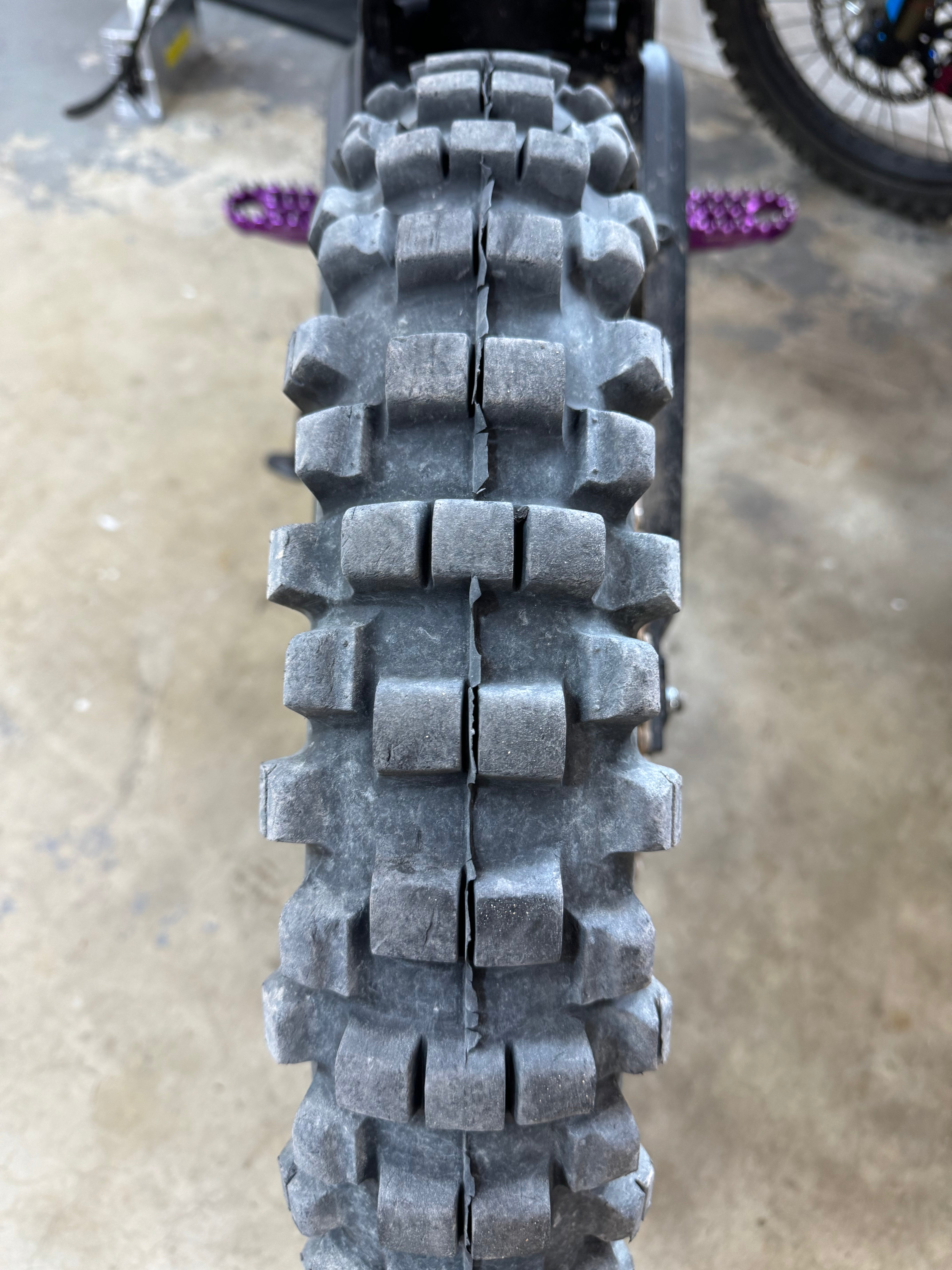 Shinko R525 Cheater 90/100x16in