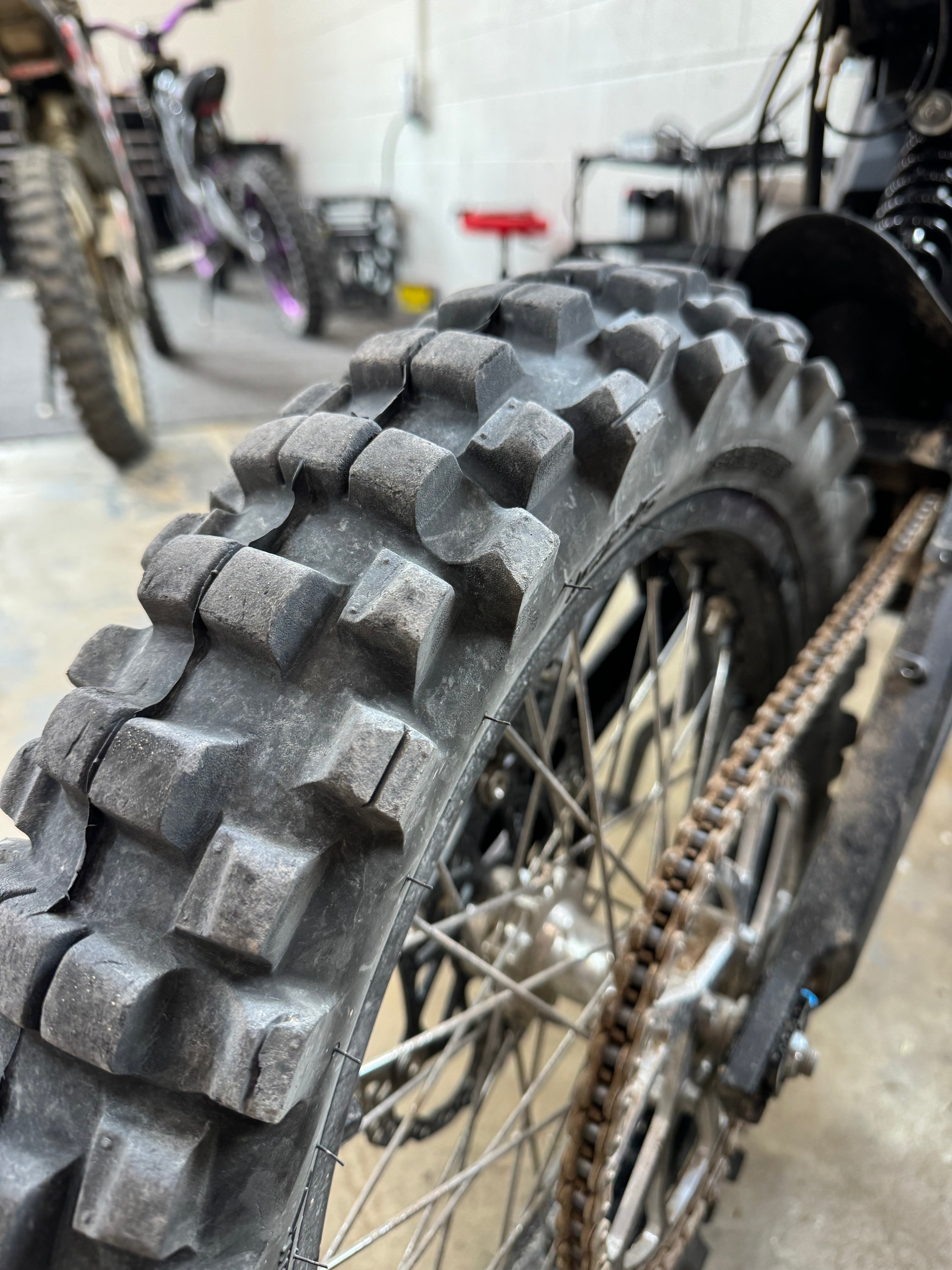 Shinko R525 Cheater 90/100x16in