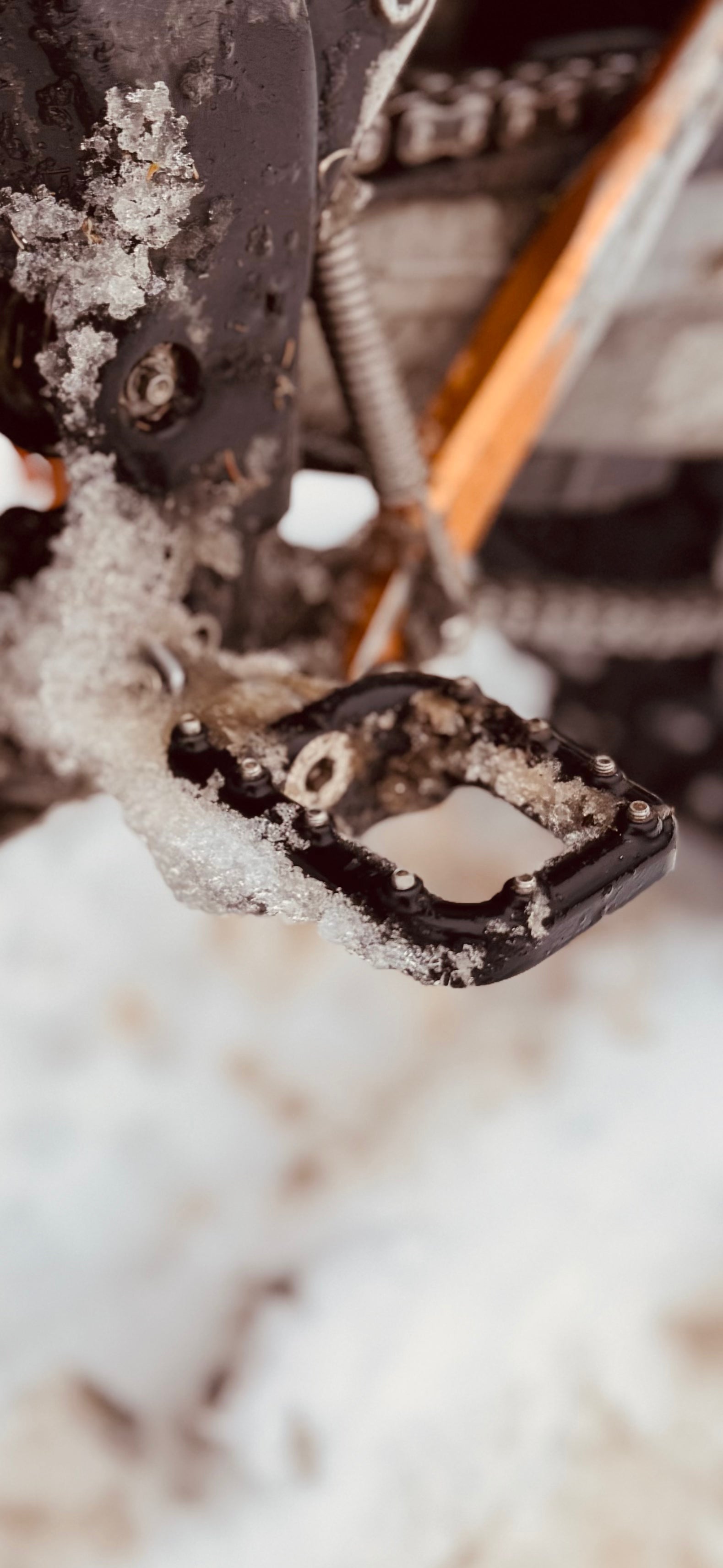 Motion Flex-Mount Footpegs