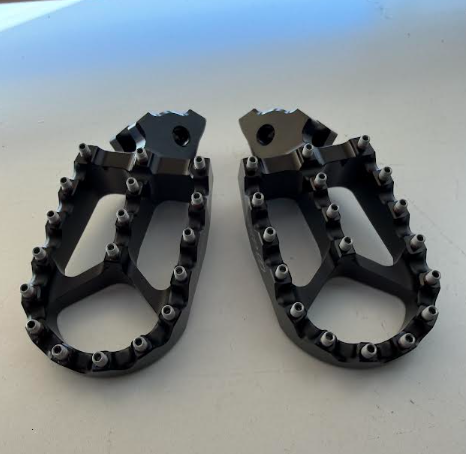 Return, Warp 9 Talaria Foot pegs Multiple colors