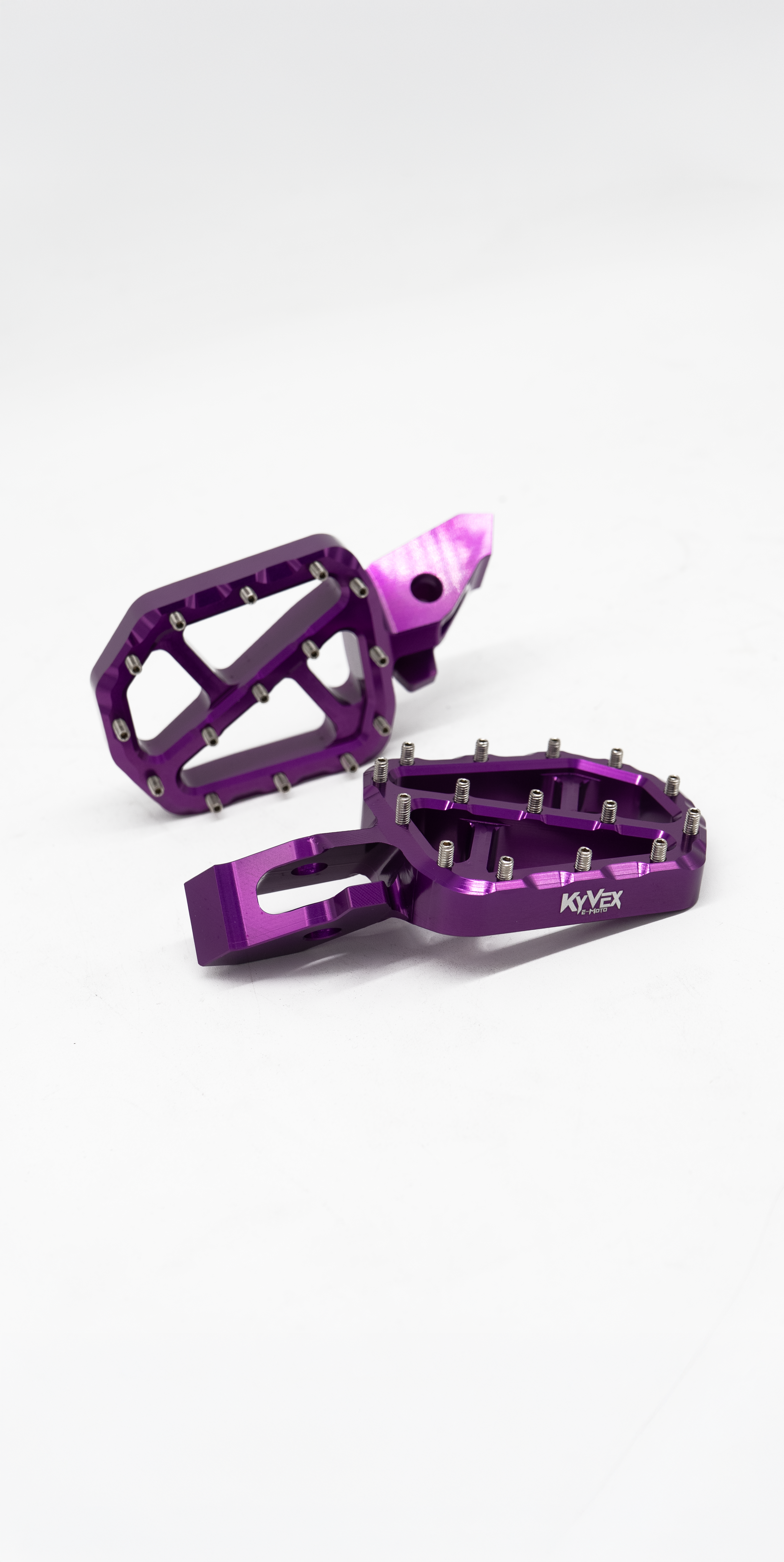 KyVex Billet Wide Foot Pegs - Ultra Bee