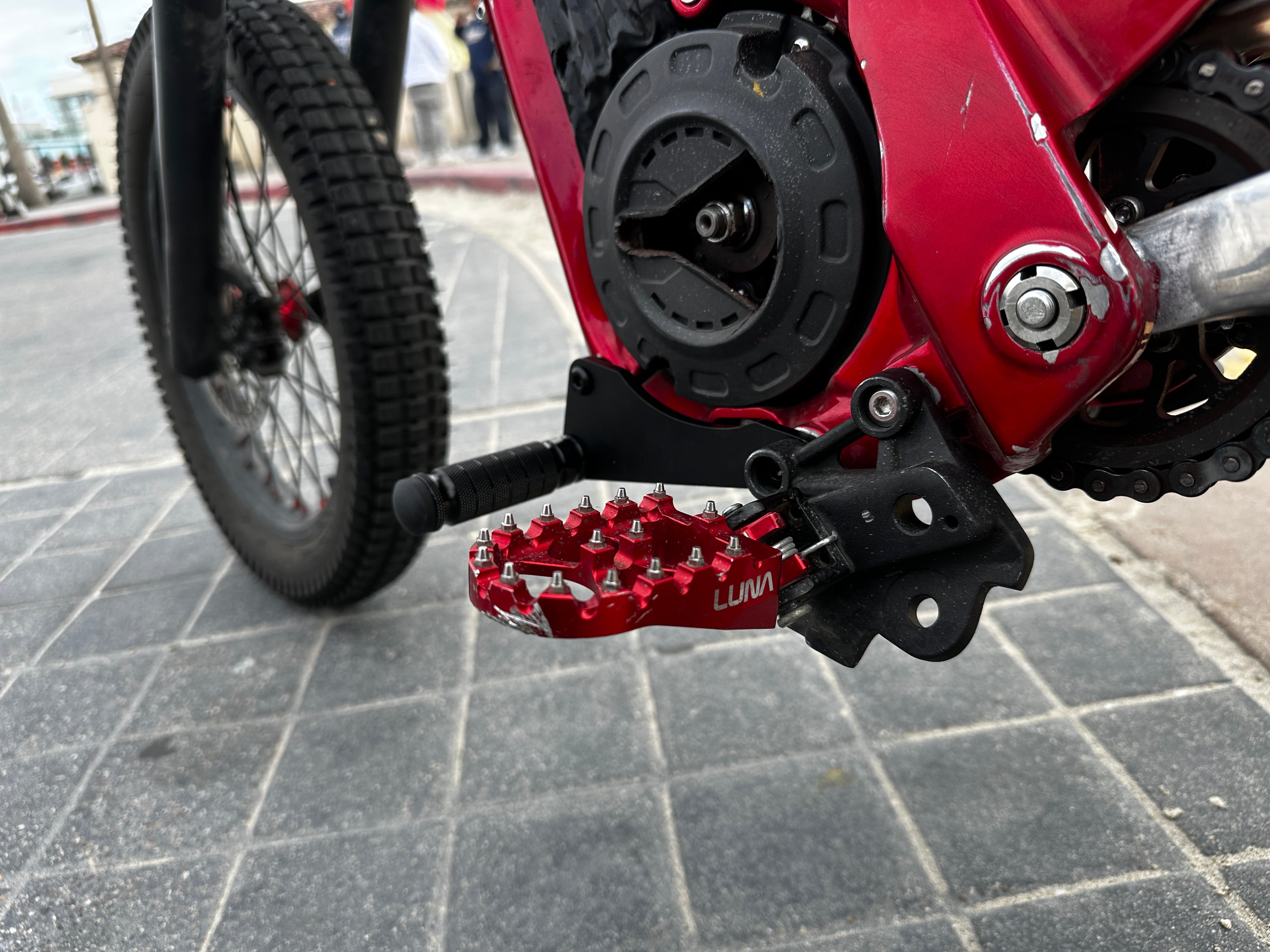 Emoto Worx Talaria XXX Shift Lock
