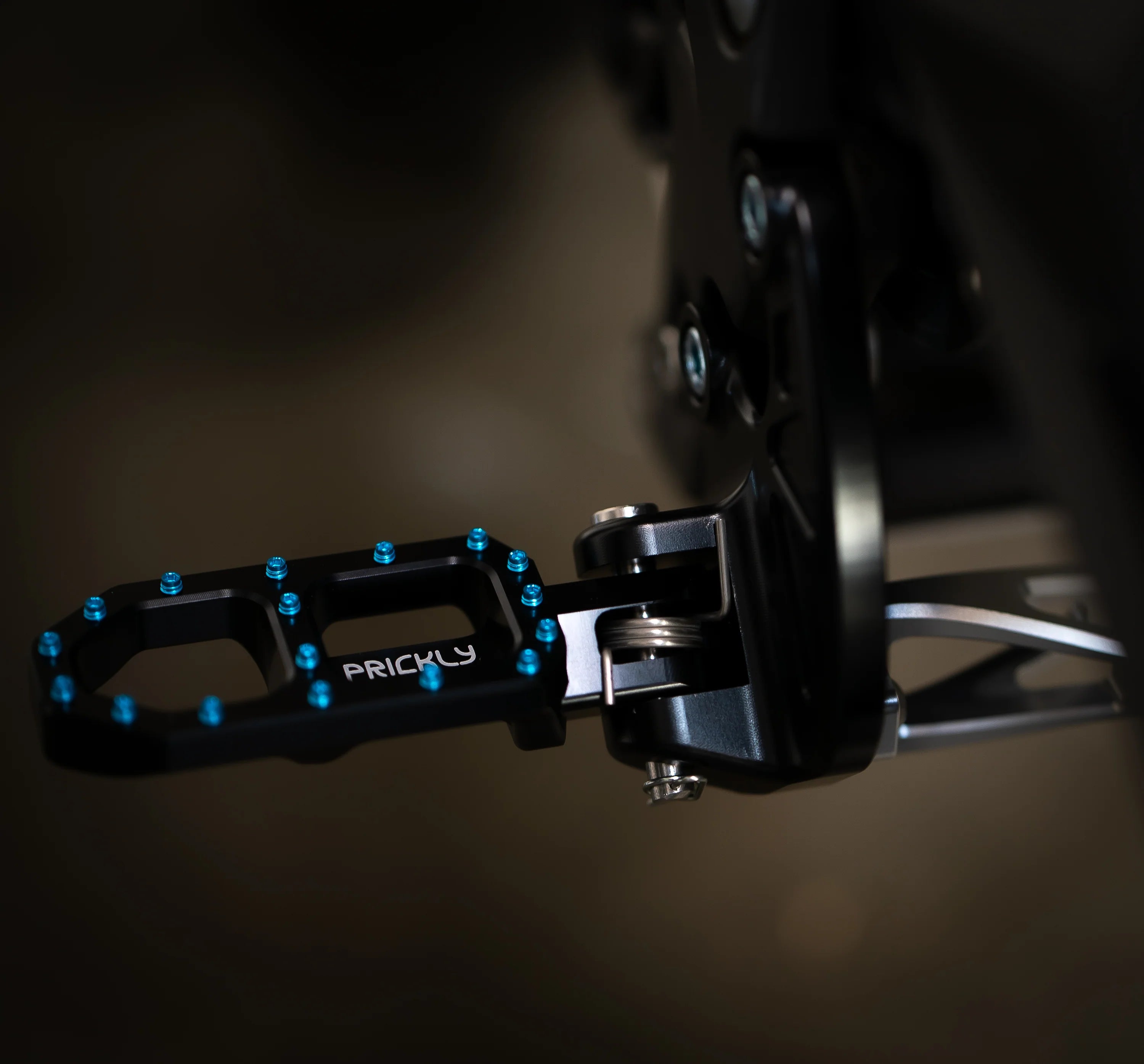 Prickly Footpeg Bracket / Surron LBX / 79 Bike / Ventus