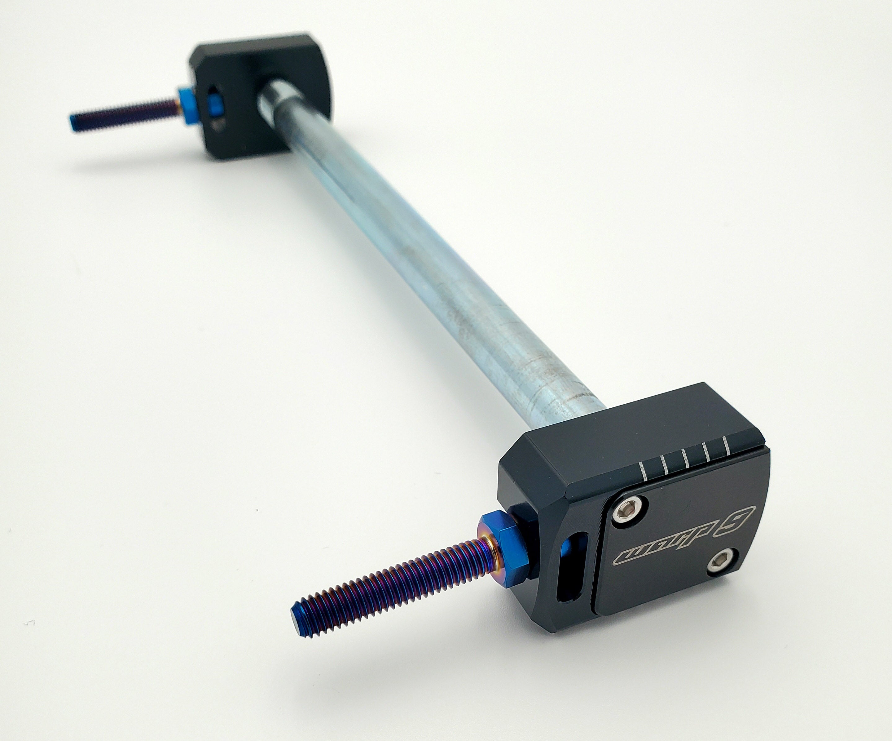 Warp 9 Talaria Axle Blocks | Keyed Aluminum Axle Adjusters
