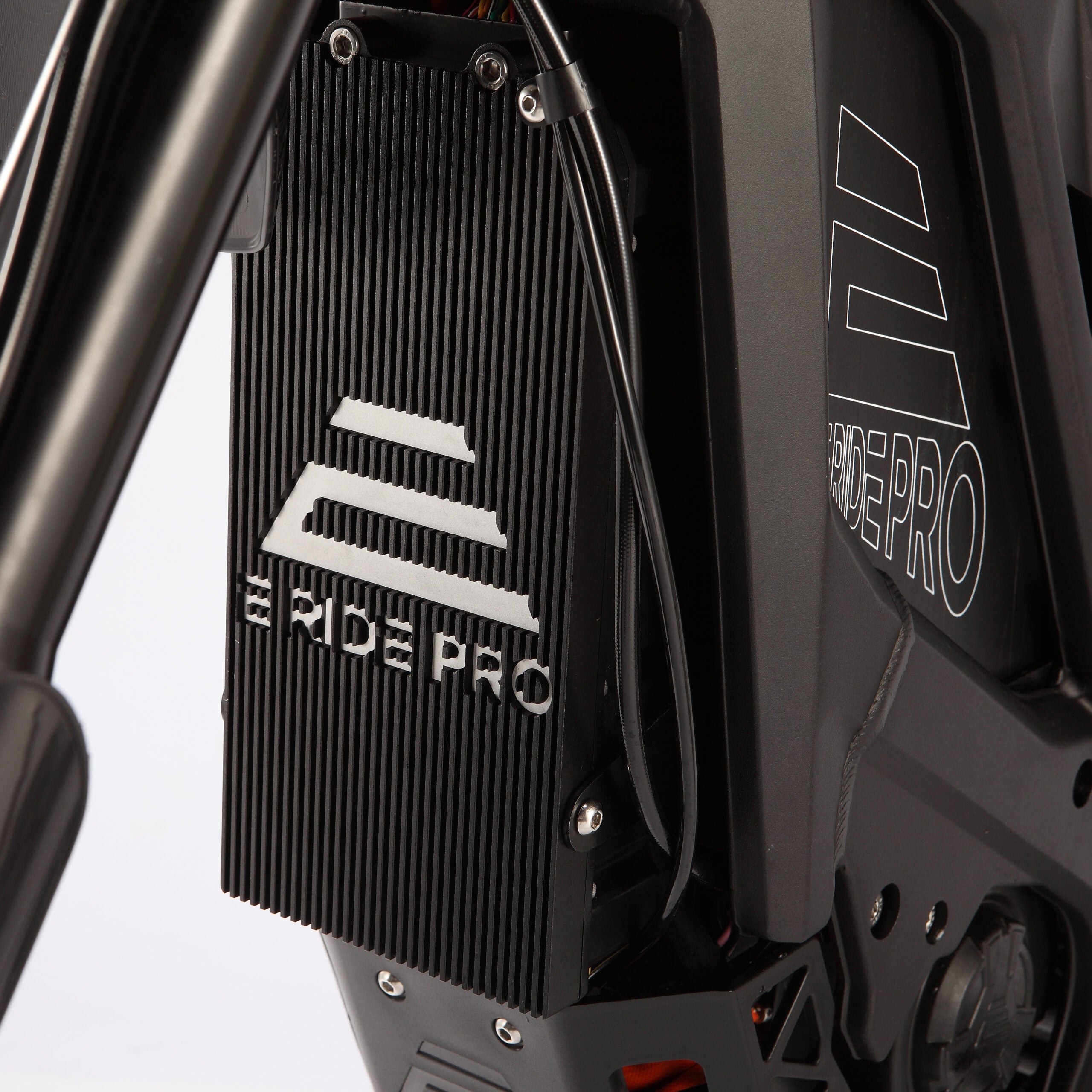 2026 E-Ride Pro SR – 25kW Electric Dirt Bike | 70 mph Beast