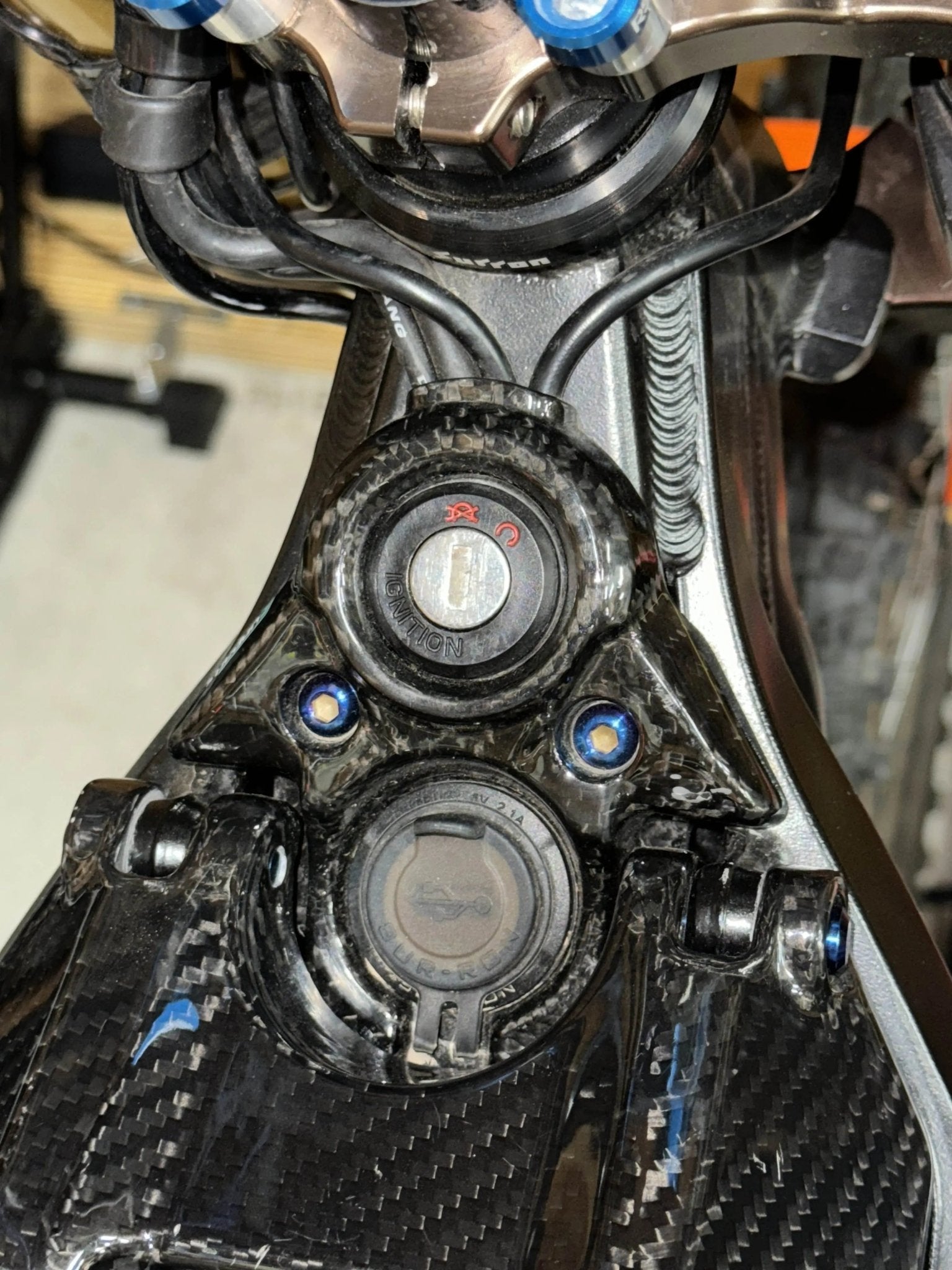 Surron LBX Carbon Fiber Wrap Kit