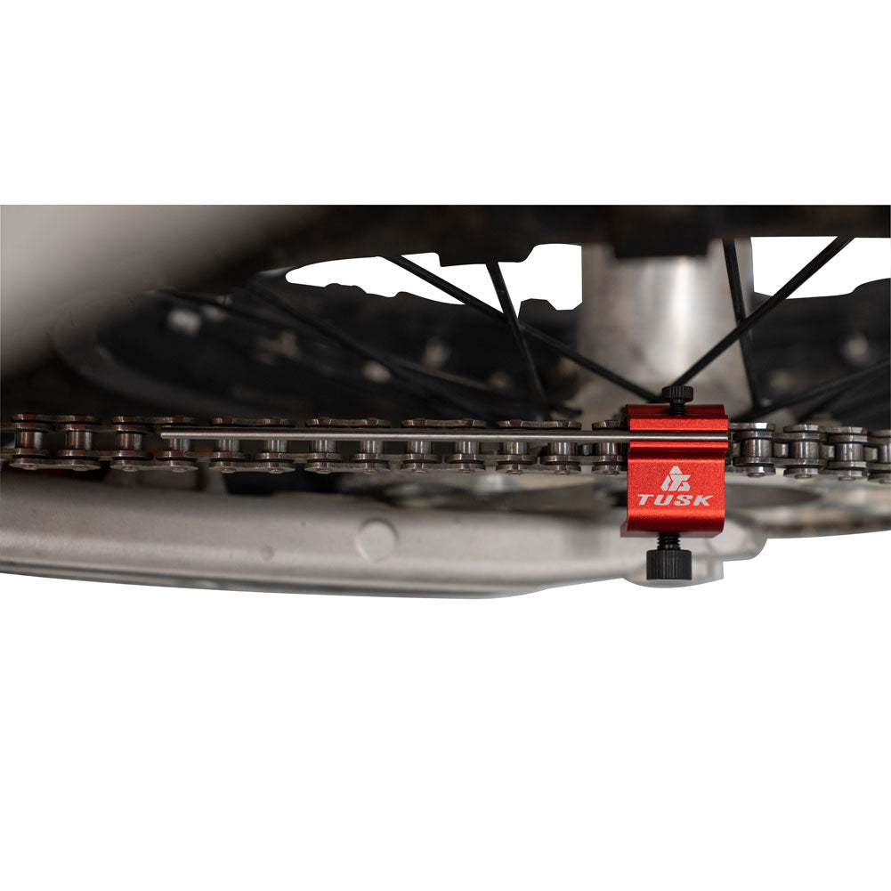 Tusk Chain Alignment Tool
